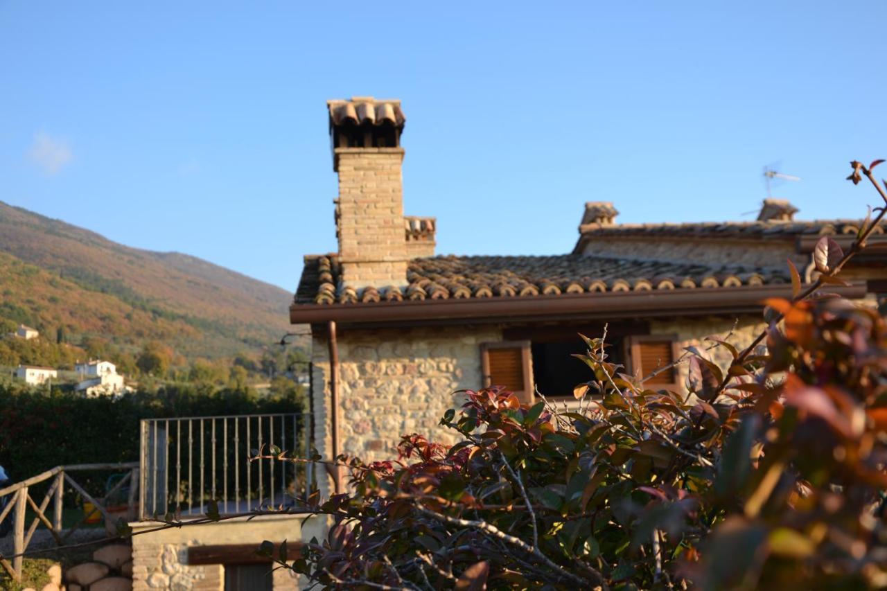 אסיסי Locazione Turistica Villa Delle Rose מראה חיצוני תמונה