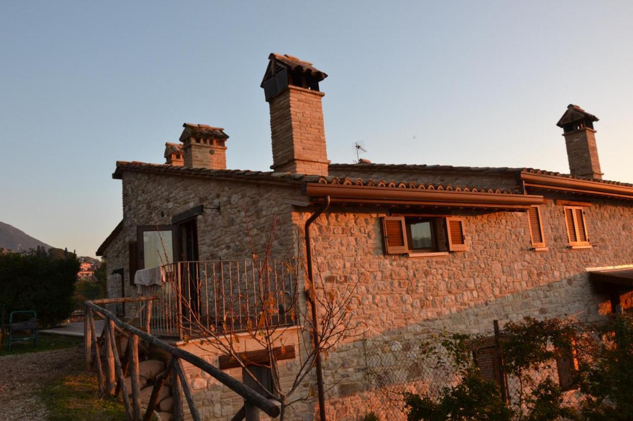 אסיסי Locazione Turistica Villa Delle Rose מראה חיצוני תמונה